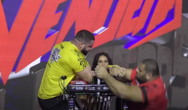 VIDEO: როცა რუსს უბრალოდ ანადგურებ - ქართველი ჰალკის ბრწყინვლე გამარჯვება