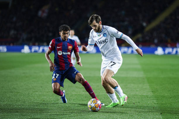 2 ფეხბურთელი კვარაცხელიას სანაცვლოდ - "ბარსელონას" განსაკუთრებული გეგმა აქვს