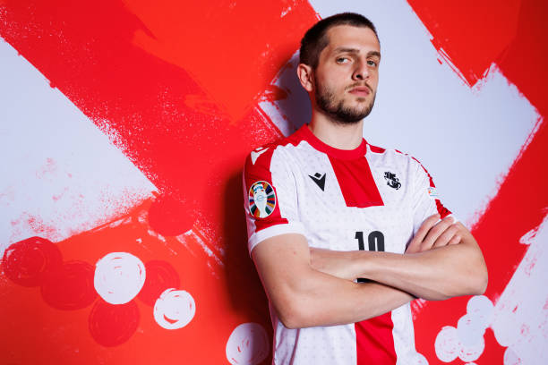 მოულოდნელი ინფორმაცია! - ჩაკვეტაძემ ნაკრების ვარჯიში გამოტოვა