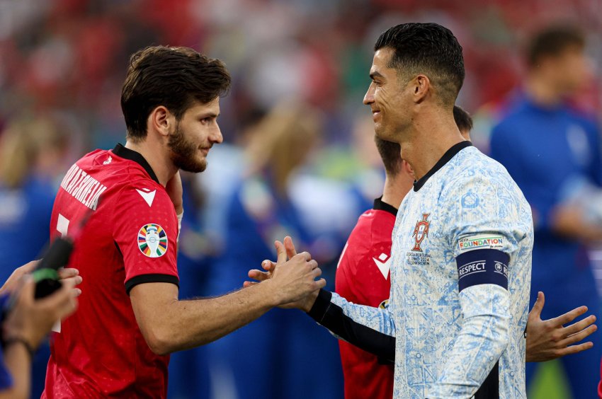 კვარაცხელია: "რონალდუ ჩემთან მოვიდა და..."