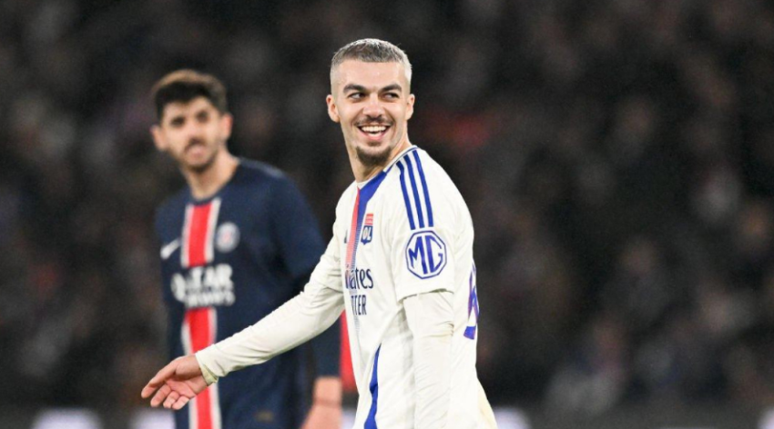 PHOTO: ჟორჟს მოულოდნელი სტუმარი  ეწვია - ქართველს ძალიან გაუხარდა