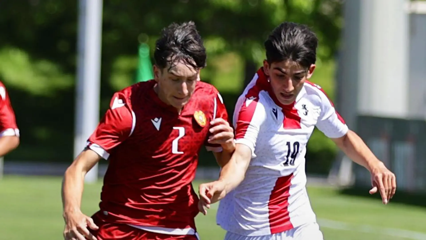 კვარას ძმა სომხეთს შეხვდა - როგორ დასრულდა საქართველოსა და სომხეთის 15-წლამდელთა მატჩი