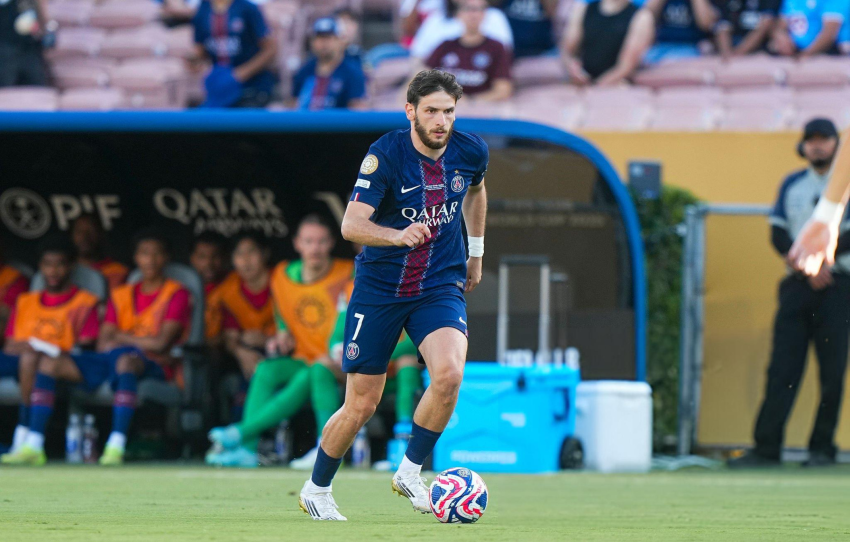 გუნდში საუკეთესო - რა შეფასება მიიღო კვარამ პირველ ტაიმში ბოტაფოგოს წინააღმდეგ