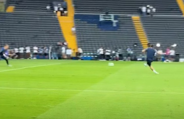 VIDEO: ამას ჰქვია შეასრულა - კვარას ეფექტური გოლი ტოტენჰემთან ფინალური მატჩის წინ ვარჯიშზე