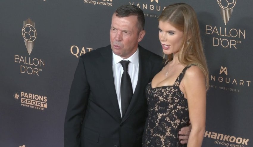 PHOTO: 64 წლის ლოთარ მათეუსი ოქროს ბურთის დაჯილდოებაზე 26 წლის შეყვარებულთან ერთად მივიდა