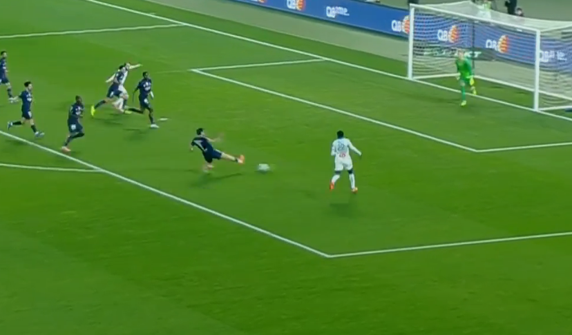 VIDEO: ხვიჩა კვარაცხელიას ჩინებული თამაში დაცვის ხაზში