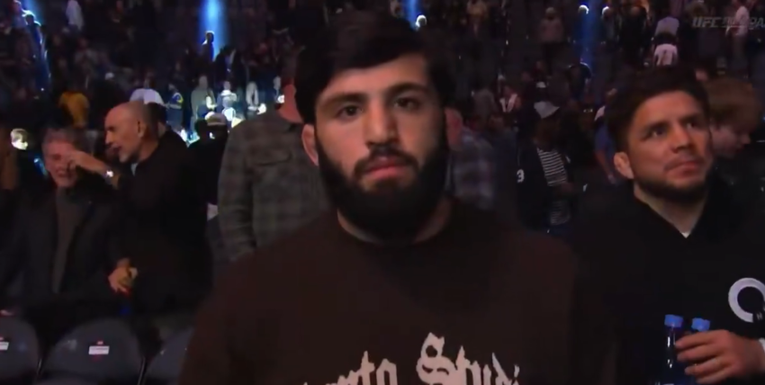 VIDEO: გაშეშებული სახე - არმან ცარუკიანის რეაქცია ჯასტინ გეიჯის ჩემპიონობაზე