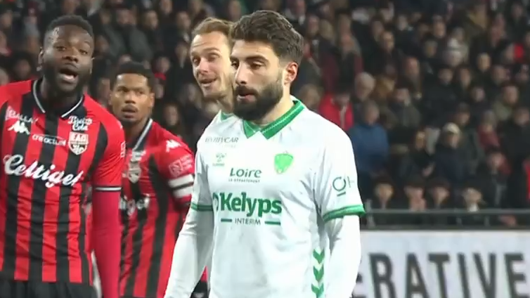 VIDEO: არიიიიიიიიიის! - ზურიკო დავითაშვილმა სენტ-ეტინეში მორიგი გოლი გაიტანა